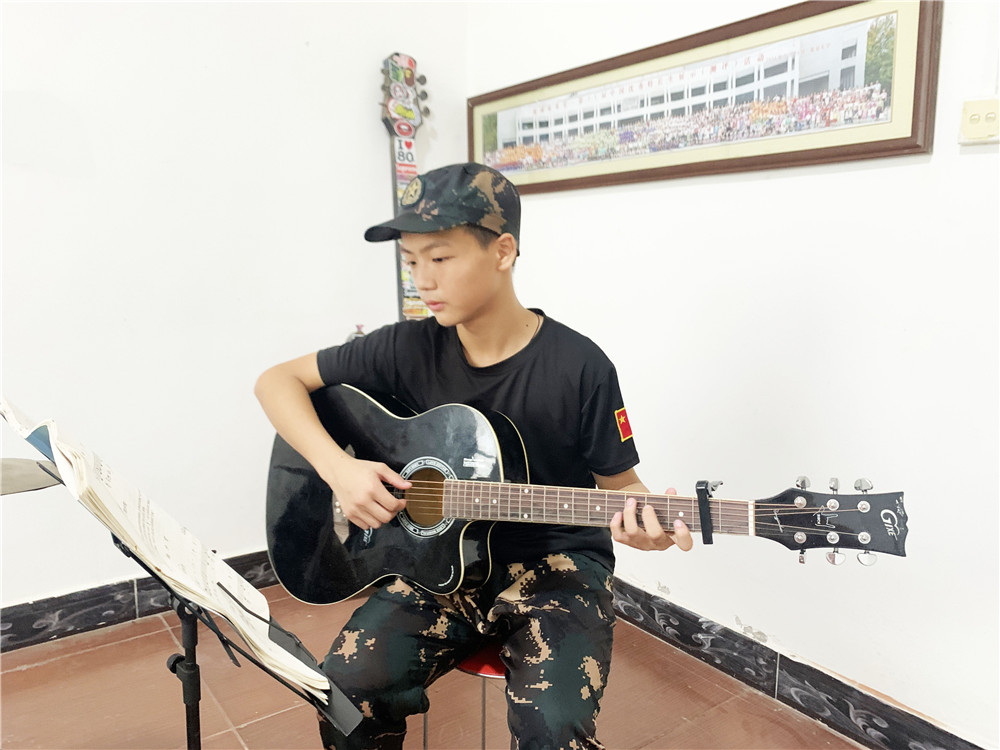 成长中的少年