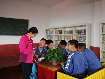 心理辅导-励铮全封闭式学校
